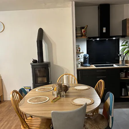 La Maison Destine - 8 Personnes Nyaraló *