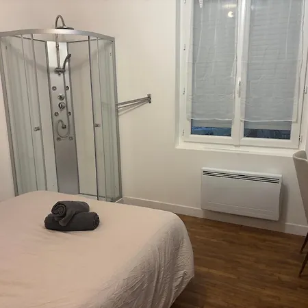 La Maison Destine - 8 Personnes Nyaraló Bonneuil-Matours