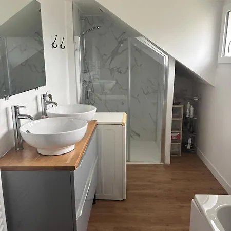 Vakantiehuis La Maison Destine - 8 Personnes *